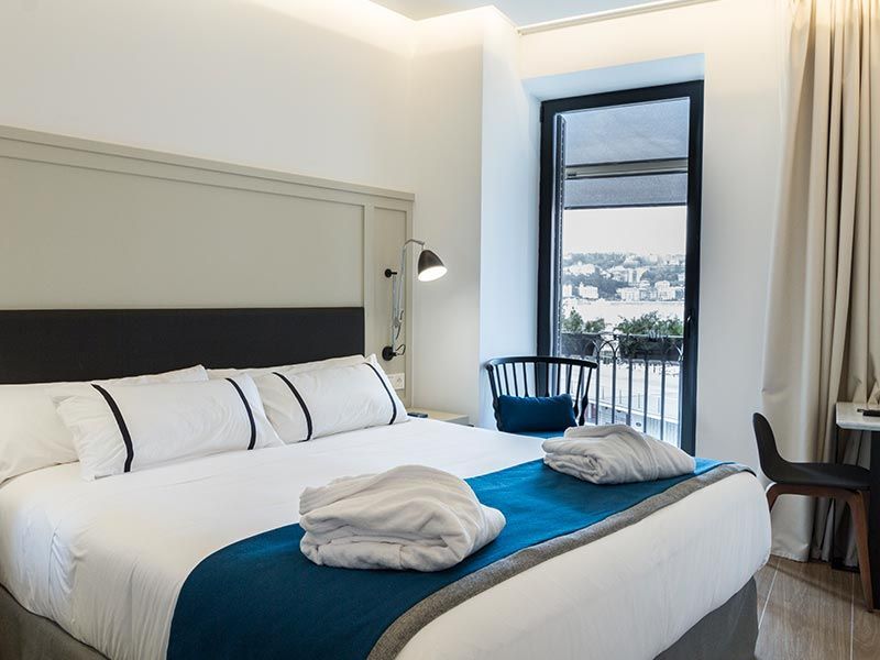 SANSEbay-habitaciones-doble-vistas-13